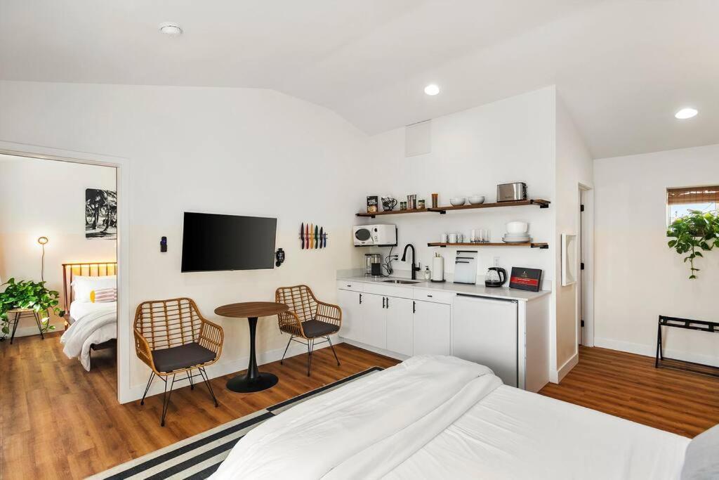Aawanui Studio Suite.ʻoluʻolu Komo Chandler Exterior photo